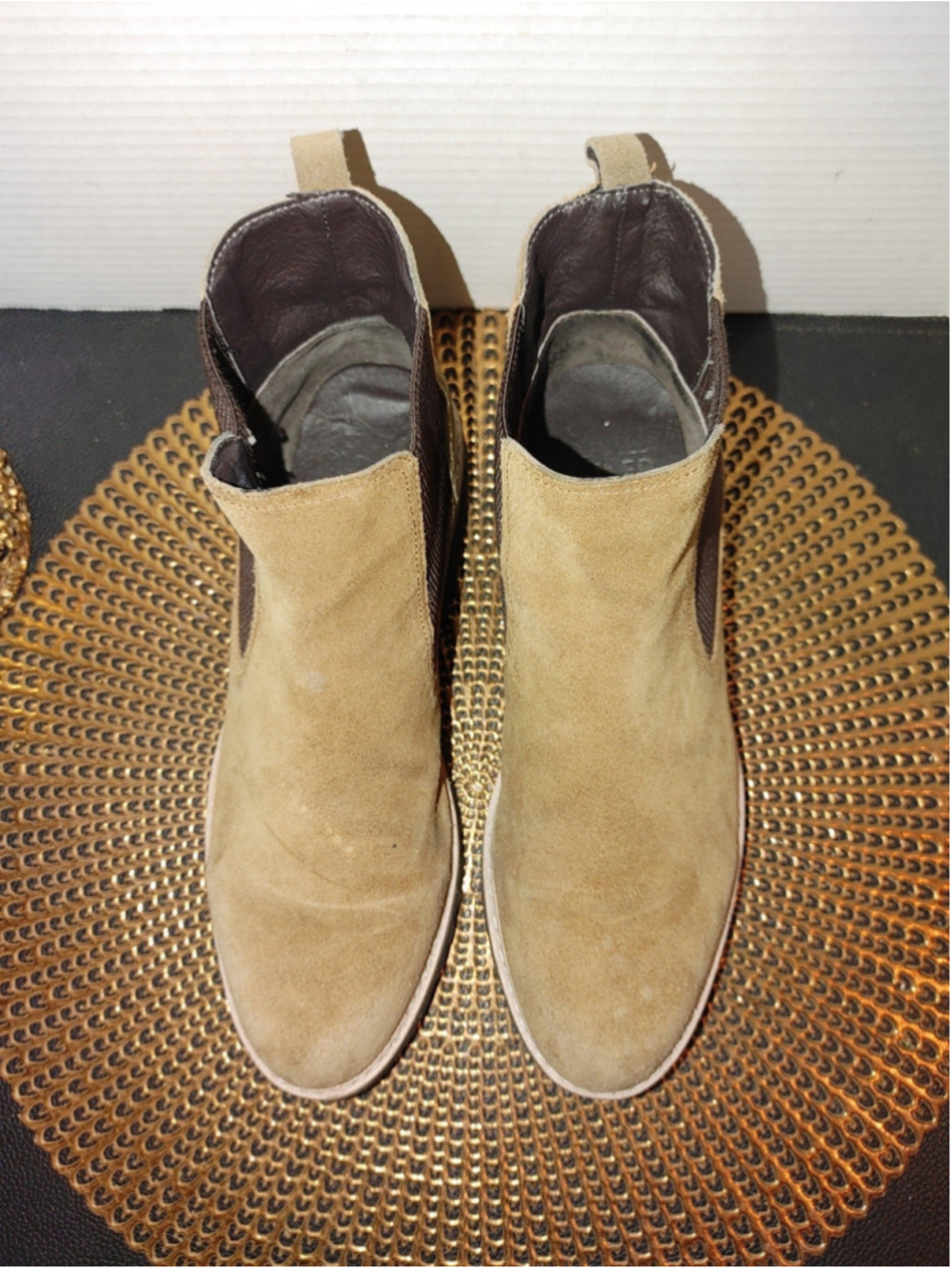 Donald J. Pliner Carisac Model Bootie Size 8.5M - Picture 3 of 4